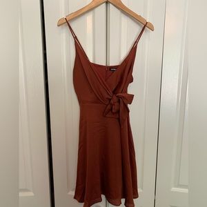 Express XS mini dress in a burnt orange